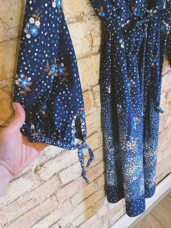 Vintage 1970s blue floral midi dress size 14-16
