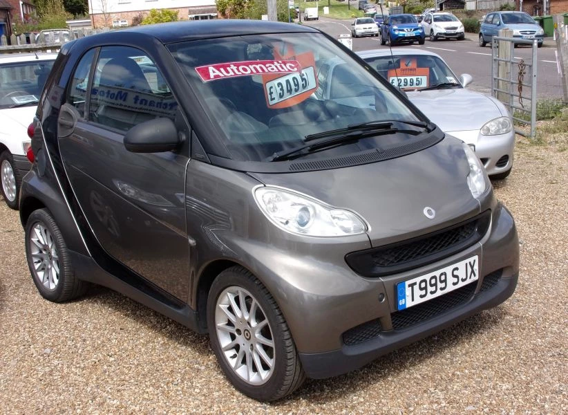 Smart ForTwo Coupe PASSION MHD 2-Door 2010