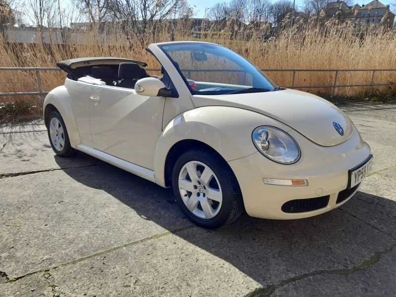 Volkswagen Beetle 1.4 Luna 2dr 2009