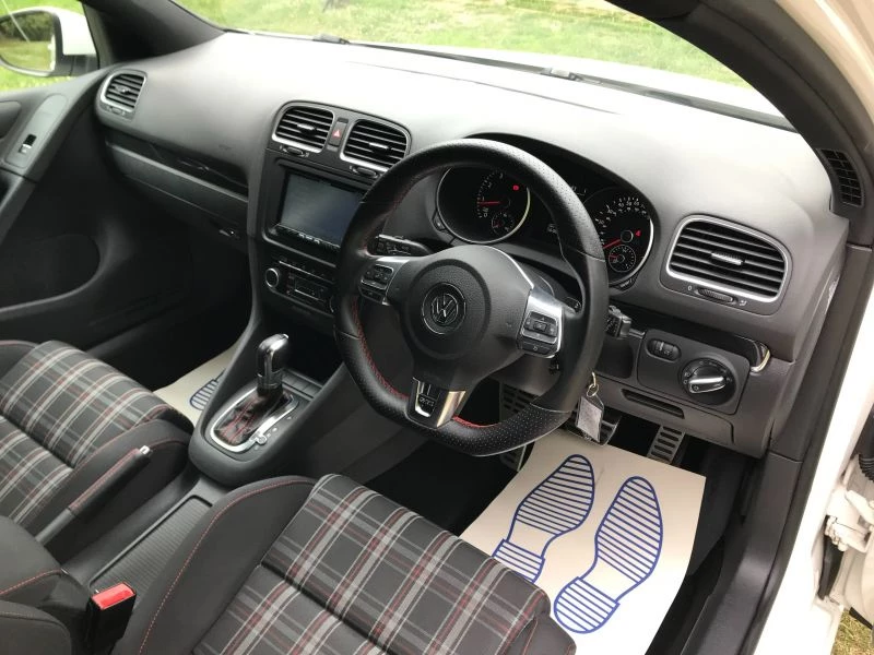 Volkswagen Golf GTi GTI 5-Door 2012