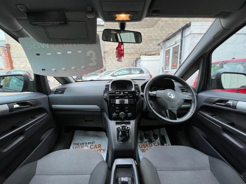 Vauxhall Zafira EXCLUSIV 5-Door 2013