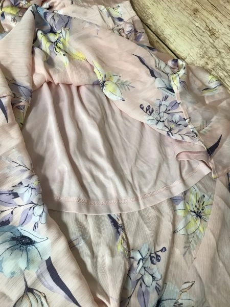 BodyFlirt Pale Pink V Neck Dress