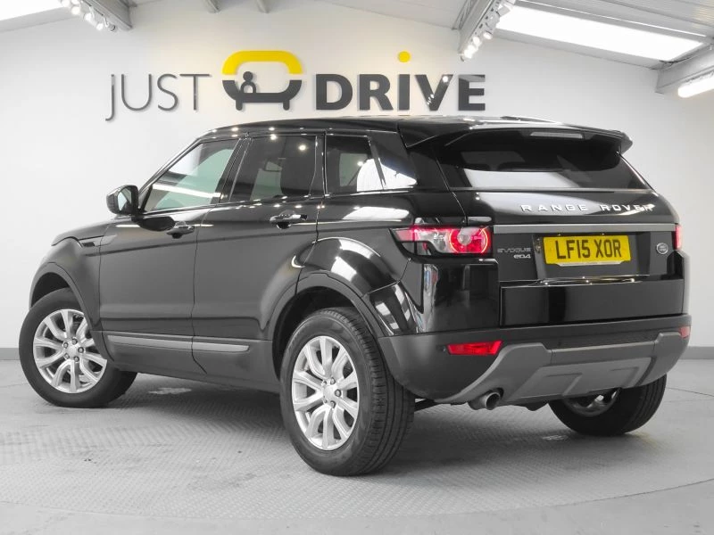 Land Rover Range Rover Evoque 2.2 eD4 Pure 5dr [Tech Pack] 2WD 2015