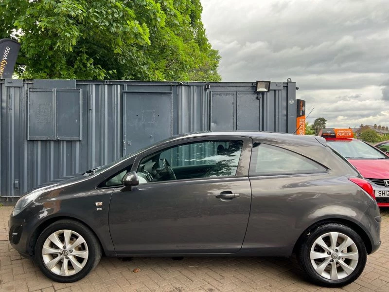 Vauxhall Corsa EXCITE 3-Door 2014