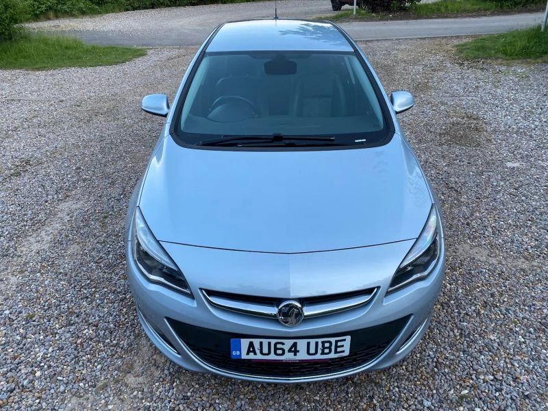 Vauxhall Astra 1.6i 16V Elite 5dr Auto 2014
