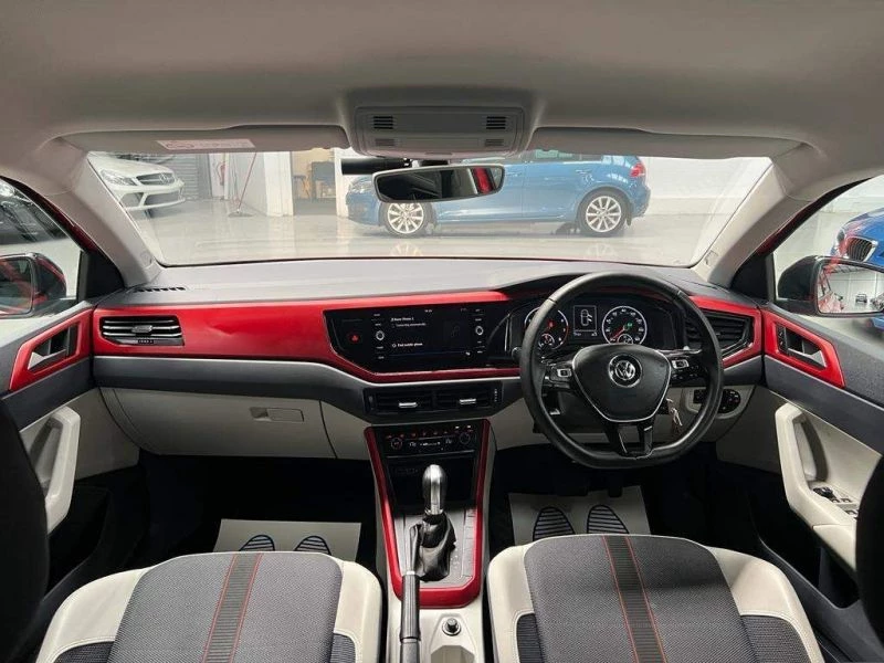 Volkswagen Polo BEATS TSI DSG 5-Door 2018