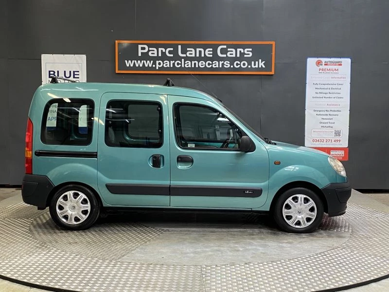 Renault Kangoo 1.6 Authentique 5dr Auto WAV Wheel Chair Access Vehicle ** VERY LOW MILEAGE ** 2004