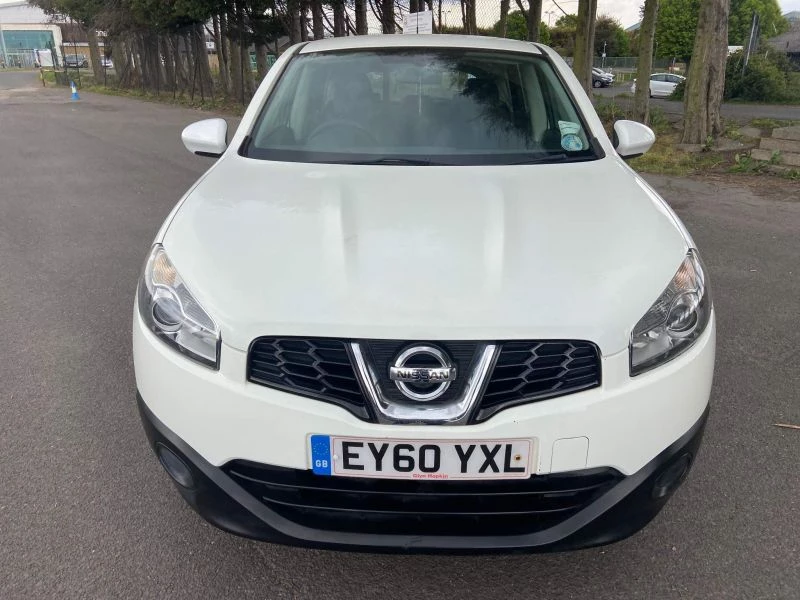 Nissan Qashqai VISIA 5-Door 2010