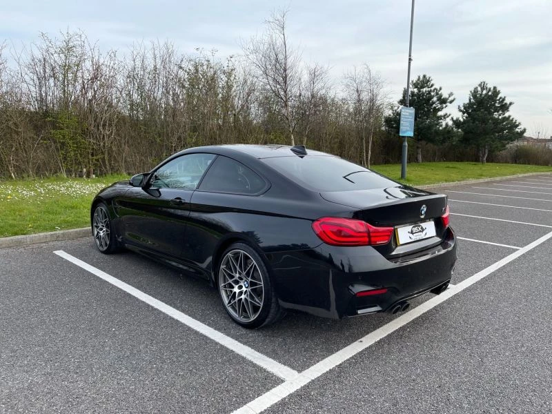 BMW M4 M4 COMPETITION 2-Door 2018