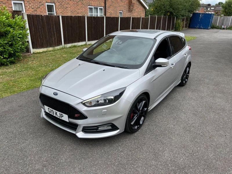 Ford Focus 2.0T EcoBoost ST-3 Euro 6 [s/s] 5dr 2016