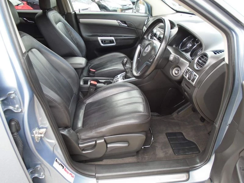 Vauxhall Antara SE NAV CDTI 4WD S/S 5-Door 2012