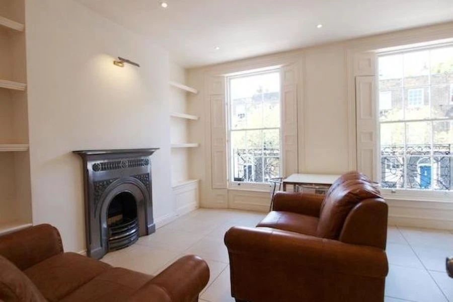 1 bedroom flat, 88 Flat 2 Amwell Street Islington London