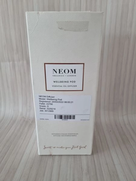 Neom oil diffuser