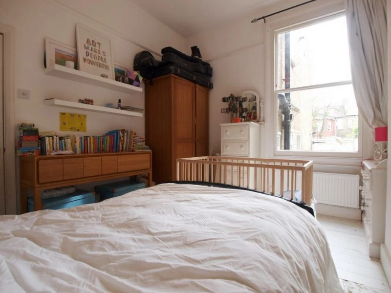 1 bedroom flat, 20 Ground Floor Flat Courcy Road Turnpike Lane London