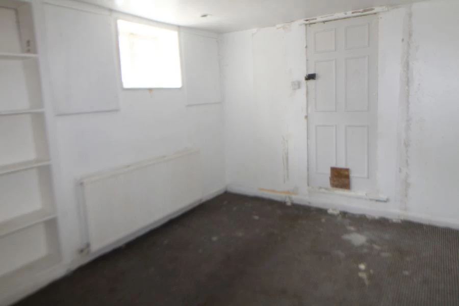 2 bedrooms terraced, 12 Chatham Hill Chatham Chatham Kent