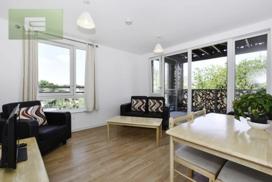 2 bedrooms apartment, 6 19 Blondin Way Rotherhithe London