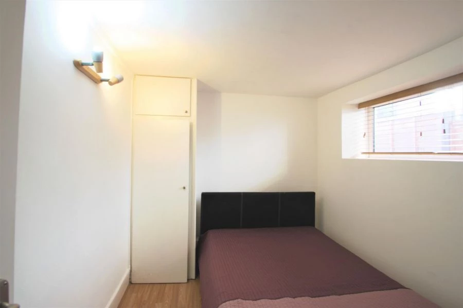 3 bedrooms flat, 165 Brondesbury Park Brondesbury London