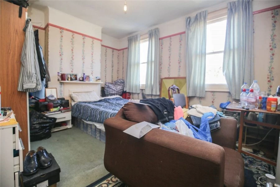 3 bedrooms house, 94 Belmont Road South Norwood London