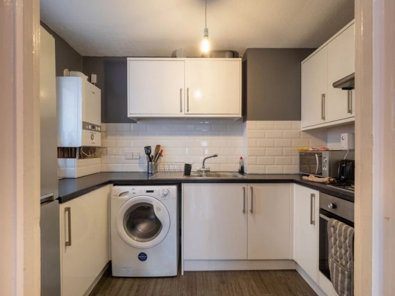 2 bedrooms flat, 144 Flat 9 Selhurst Road South Norwood London