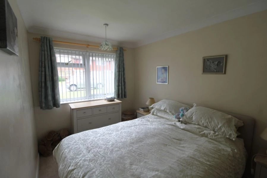 2 bedrooms maisonette, 19 Stanley Park Road Wallington Surrey