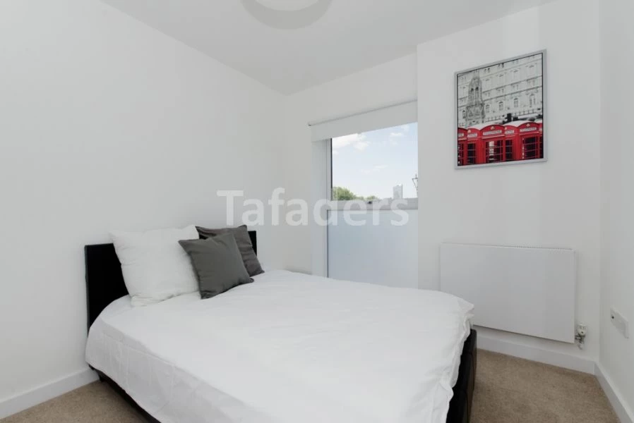 2 bedrooms flat, 57 15 Highland Court, Cudworth Street Bethnal Green London