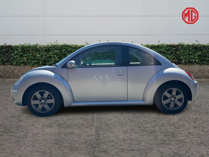 Volkswagen Beetle 1.6 Luna 3dr 2009