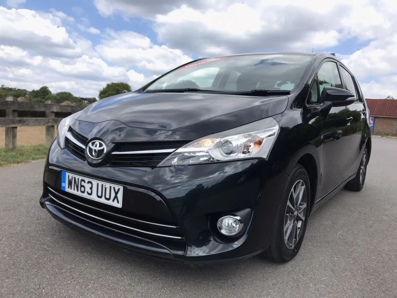 Toyota Verso 2.0 D-4D Icon 5dr 2013