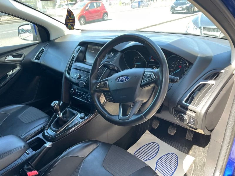 Ford Focus TITANIUM X 5-Door 2015