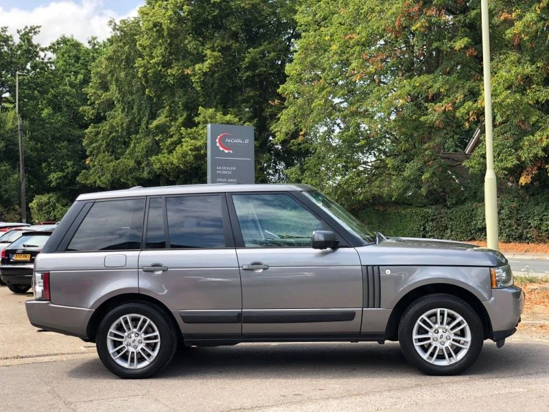 Land Rover Range Rover TDV8 VOGUE 5-Door 2010