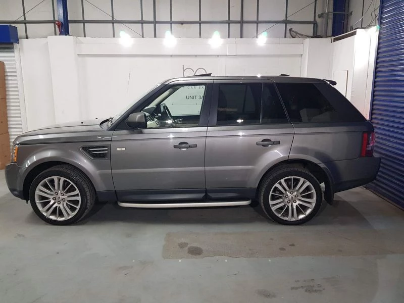 Land Rover Range Rover Sport TDV6 HSE 5-Door 2010