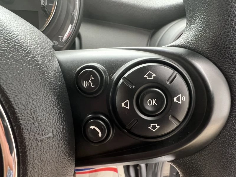 Mini Hatch Cooper 1.5 One II 3dr 2018