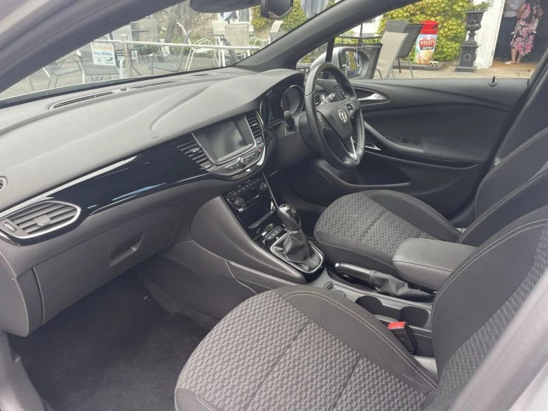 Vauxhall Astra 1.4T 16V 150 SRi 5dr 2017