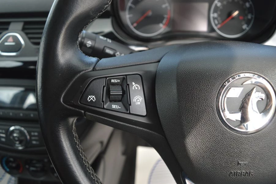 Vauxhall Corsa STING 3-Door 2015