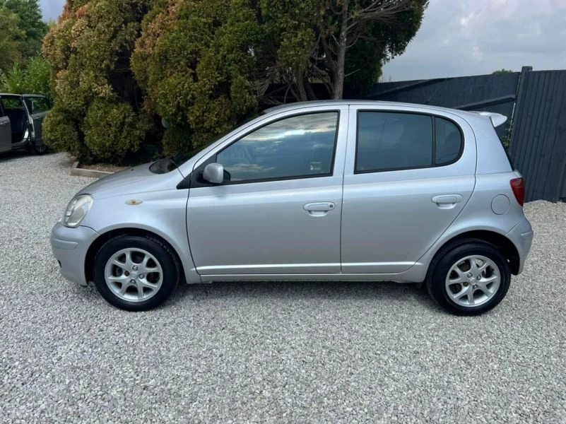 Toyota Yaris 1.3 VVT-i Colour Collection 5dr 2005