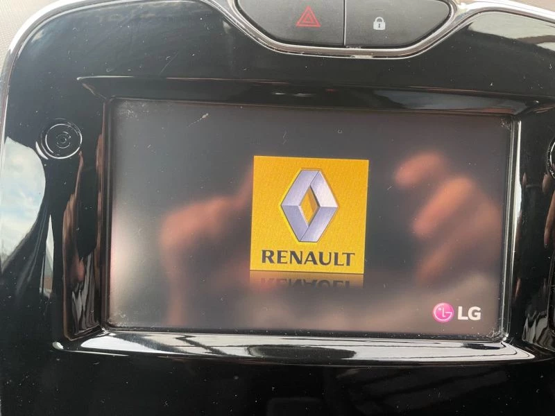 Renault Clio DYNAMIQUE S MEDIANAV ENERGY TCE S/S 5-Door 2014