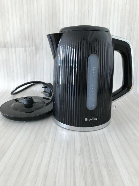 Breville Bold Electric Kettle