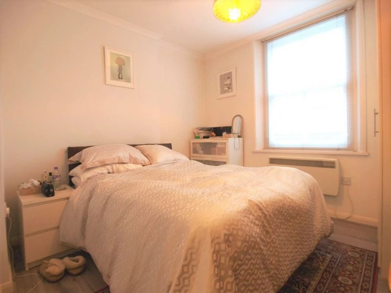 1 bedroom flat, 1 Flat 1 Chapel Market Islington London