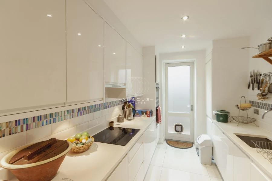 3 bedrooms flat, 27 Flat 3 Aylestone Avenue Brondesbury Park London