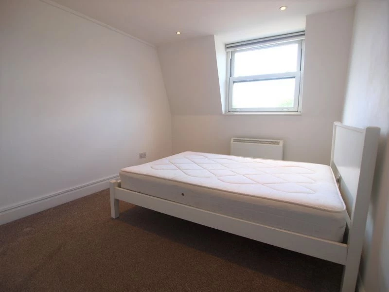 2 bedrooms flat, 452a Flat 8 Hornsey Road Islington London