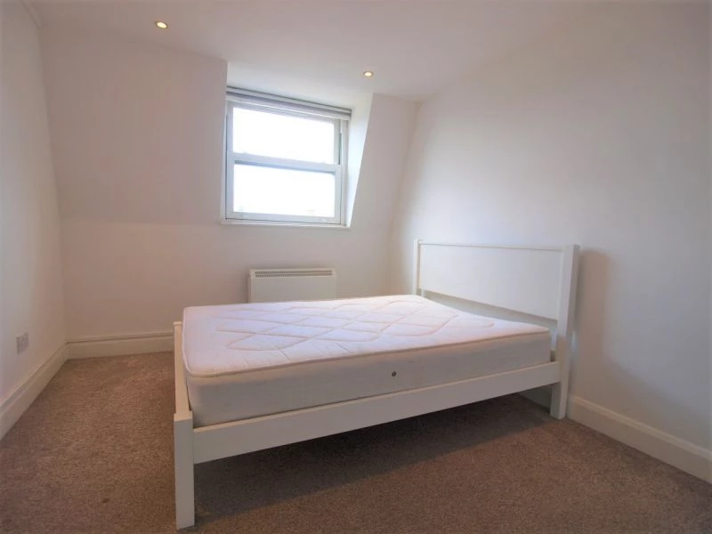 2 bedrooms flat, 452a Flat 8 Hornsey Road Islington London