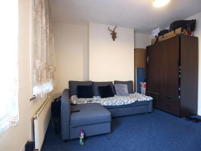1 bedroom flat, 55 Flat C Downhills Park Road Turnpike Lane London