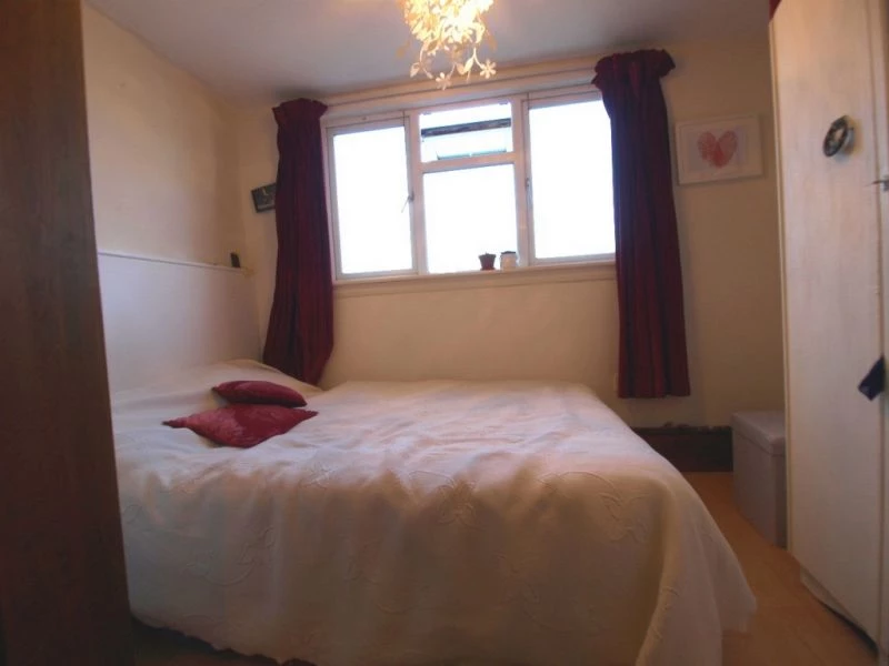 1 bedroom flat, 452a Flat 3 Hornsey Road Islington London