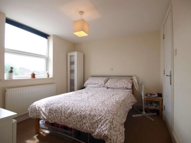 1 bedroom flat, 71a Flat 4 Stroud Green Road Finsbury Park London