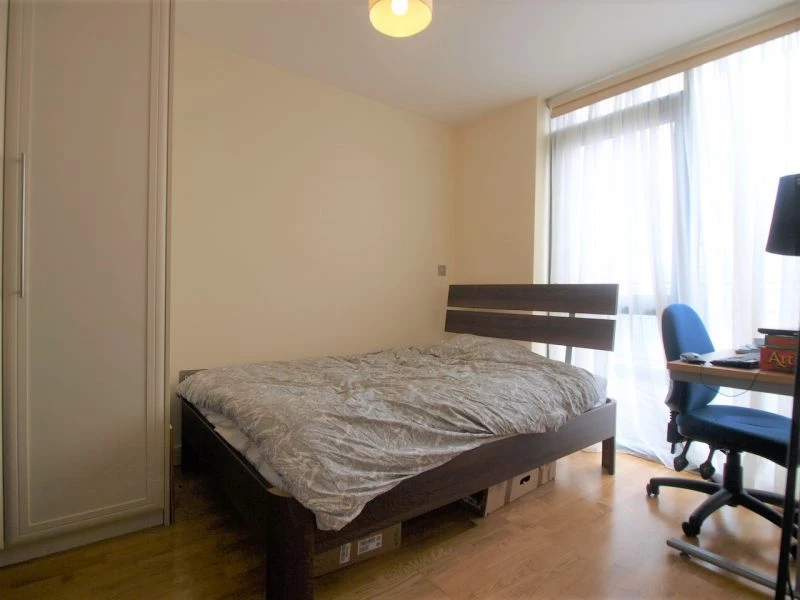 2 bedrooms flat, 133 Flat 60 Axminster Road Holloway London