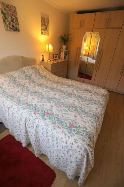 2 bedrooms bungalow, 55 Ramage Grove Lightwood Stoke on Trent