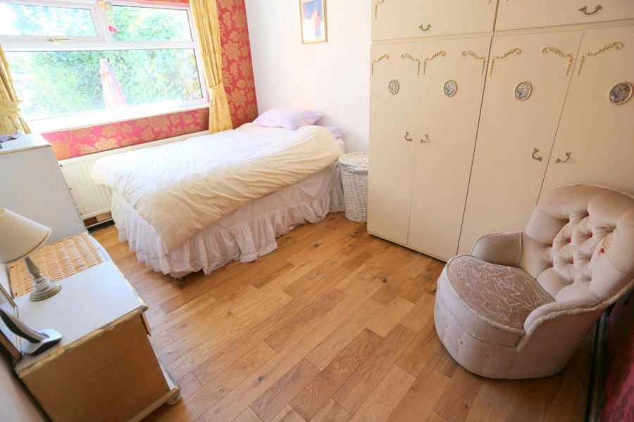 2 bedrooms bungalow, 12 Tunnicliffe Close Longton Stoke-On-Trent Staffordshire
