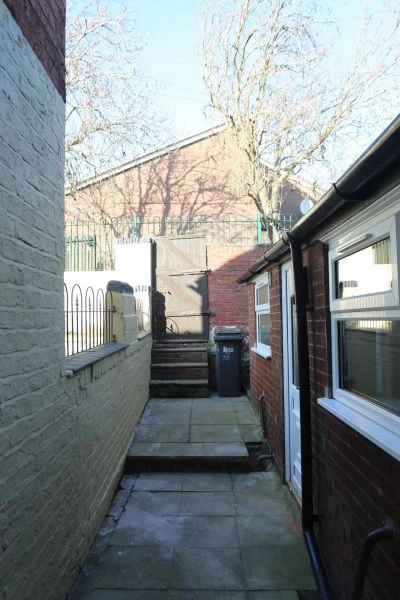 2 bedrooms terraced, 73 Lower Mayer Street Hanley Stoke on Trent Staffordshire