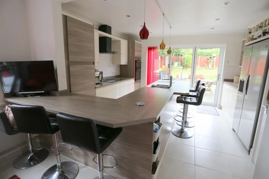 4 bedrooms detached, 360 Sandon Road Meir Heath Stoke-On-Trent