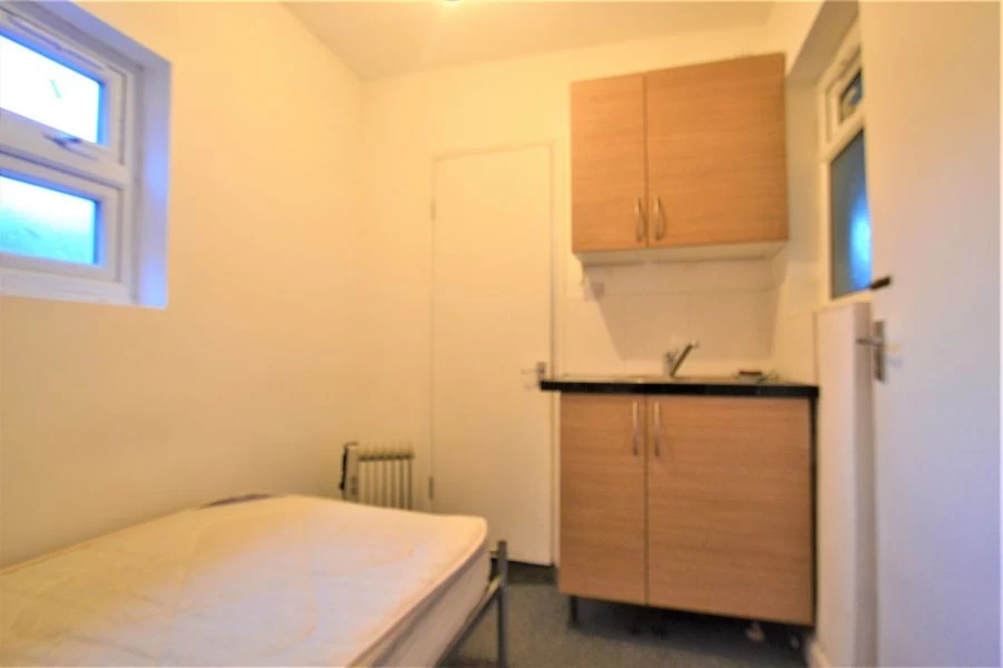 1 bedroom room to let, 179b Forest Lane Forest Gate London