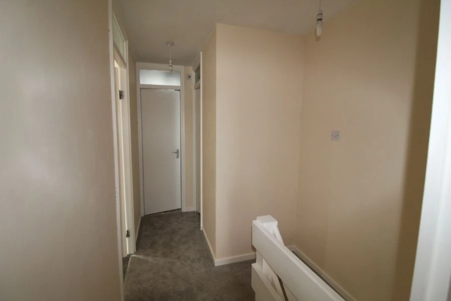 2 bedrooms maisonette, 87 Dalmain Road London